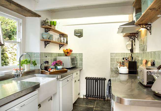 The delightful cottage kitchen...