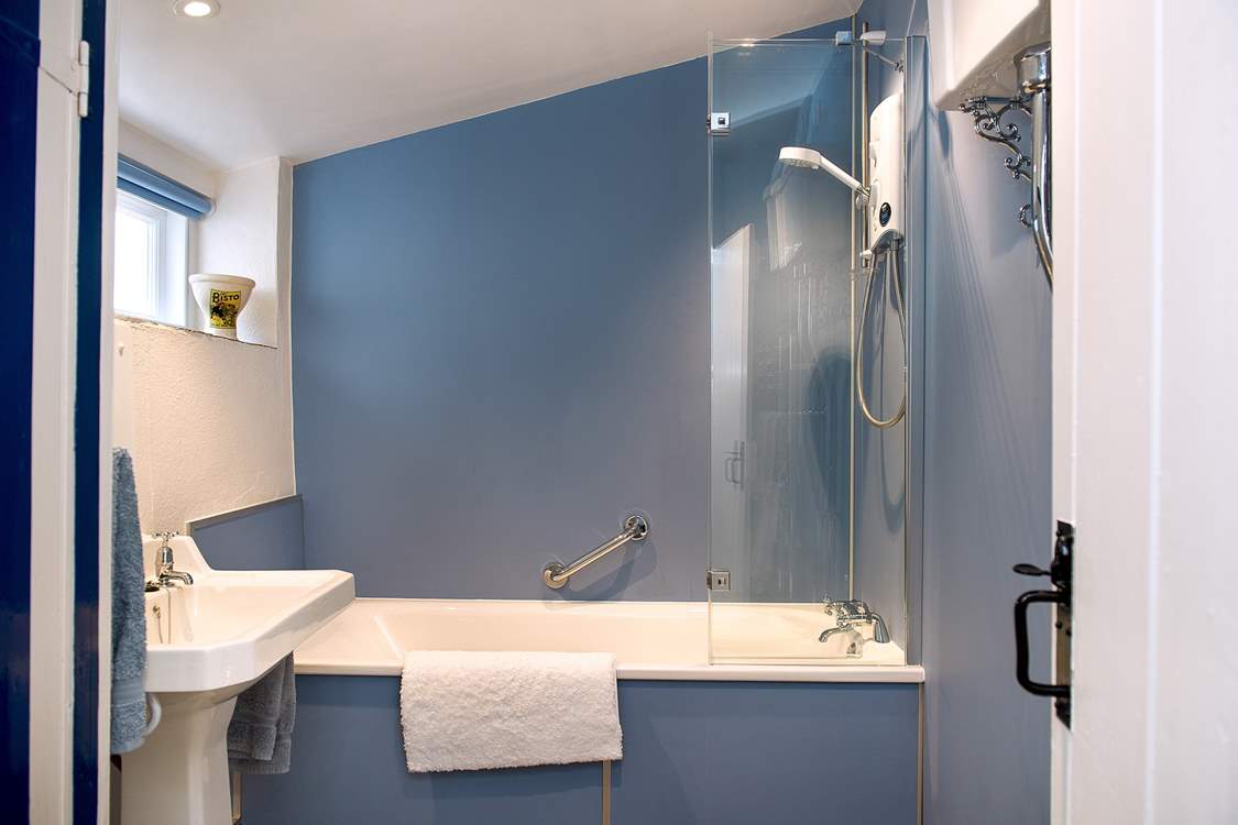 The cottage bathroom is situated on the ground floor.