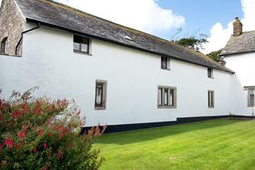 Welcome to Aldercombe Barn