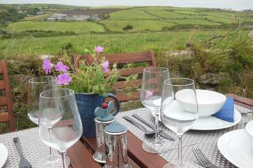 Al fresco dining.