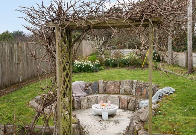 A private garden for you and your canine companion, there is also an adjoining field next to the cottage to take a walk in the morning.