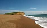 The Jurassic Coast is just waiting to be explored. This is the beach as it stretches away from Burton Bradstock. - Thumbnail Image