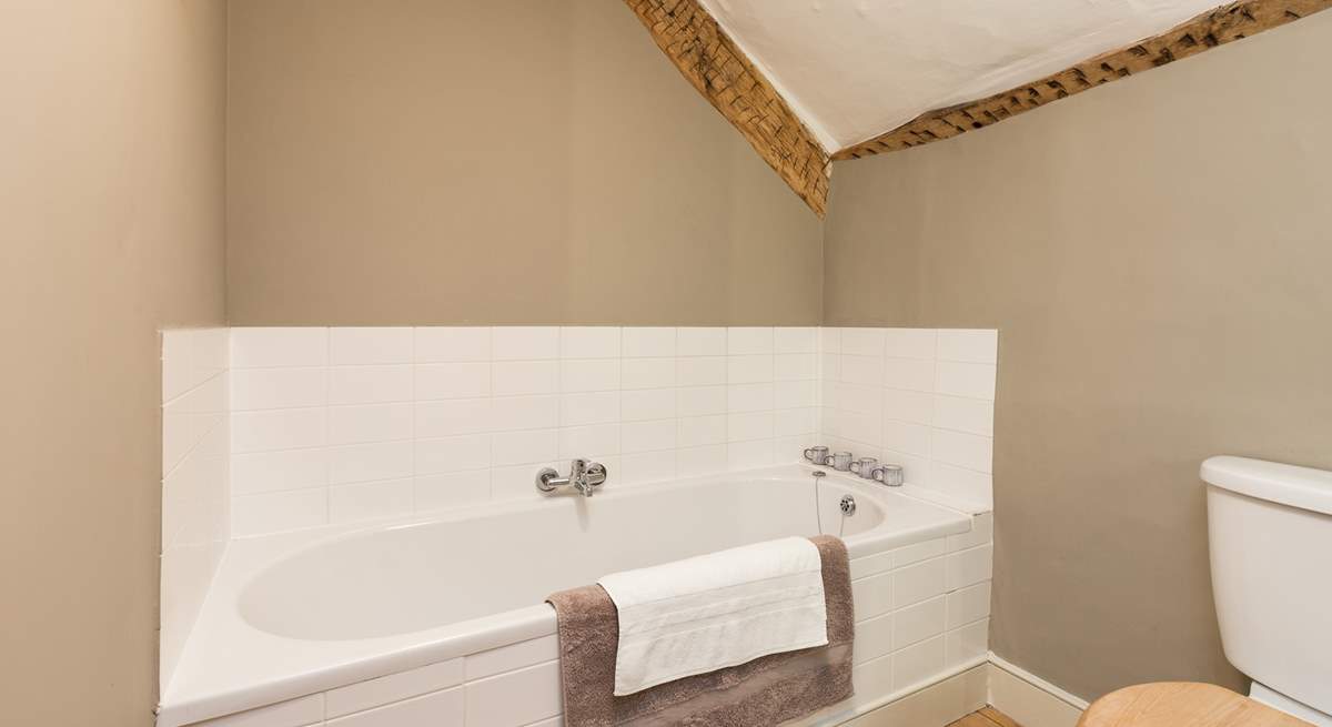 This is the en suite bathroom for the master bedroom.