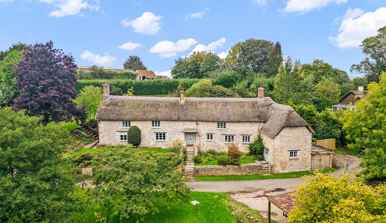 Buddlewall is an historic farmhouse with vast amounts of character and really lovely gardens.