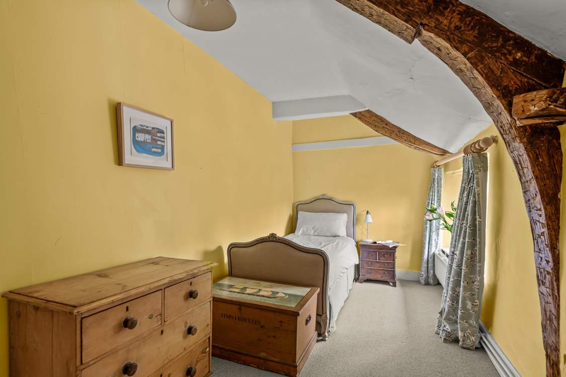 This lovely single bedroom looks out to the front of the farmhouse. The family bathroom is across the corridor.