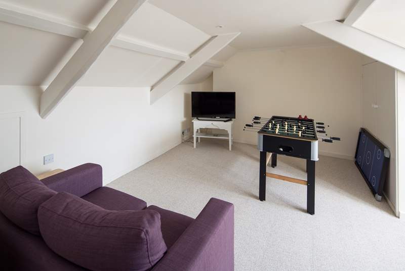Snug/games-room. Perfect for the younger members of the group to retreat to.