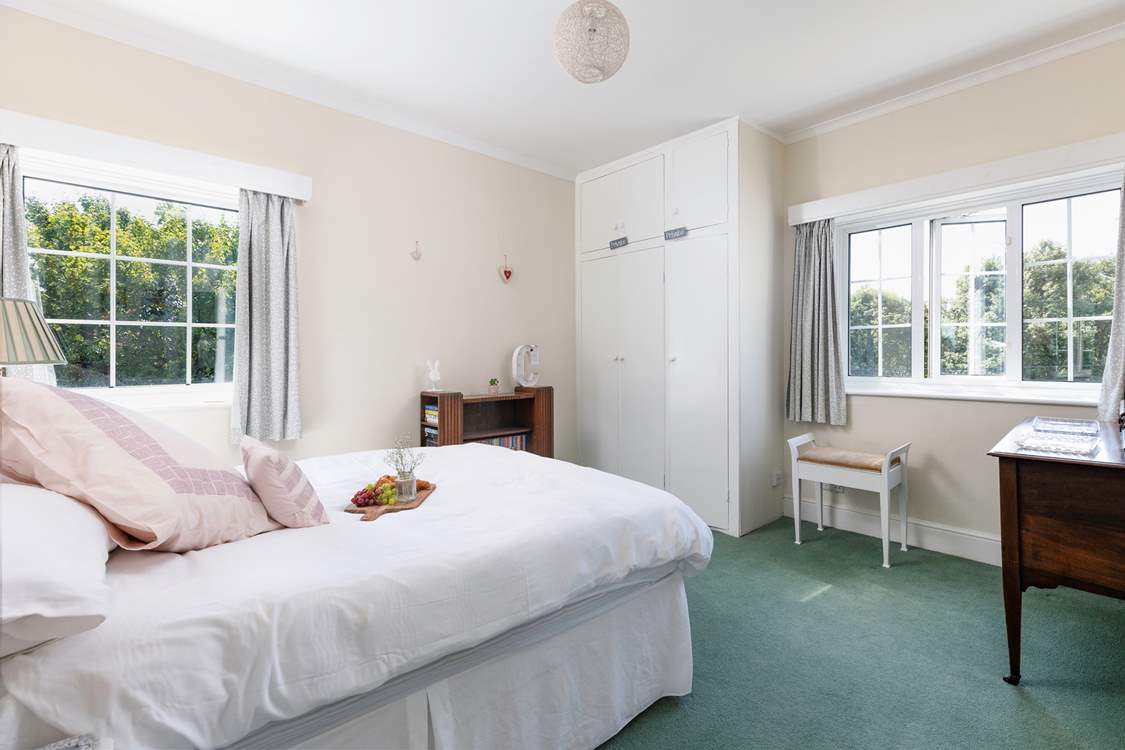 Bedroom 3 with double bed