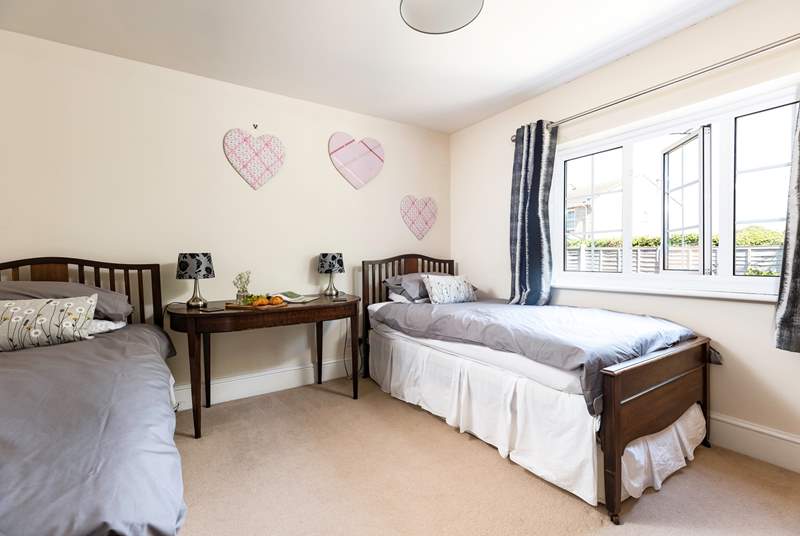 At the back of the house and down its own private corridor, bedroom 6 has 3ft twin beds, with the en suite shower-room just across the corridor.