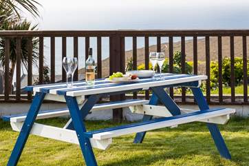 What a spot for al fresco dining!