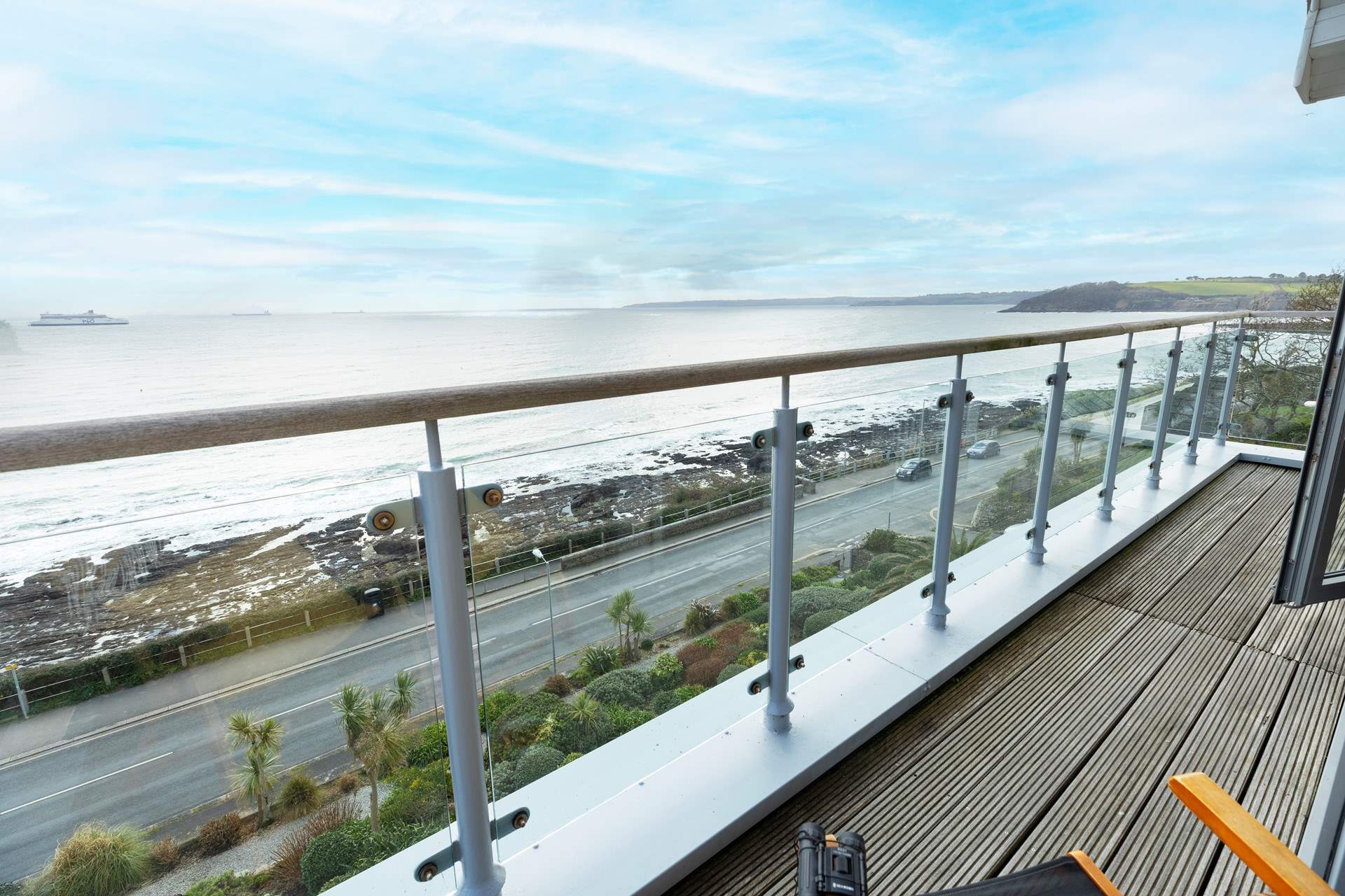 Far reaching views are breathtaking any time of year at Gylly Sunrise. 