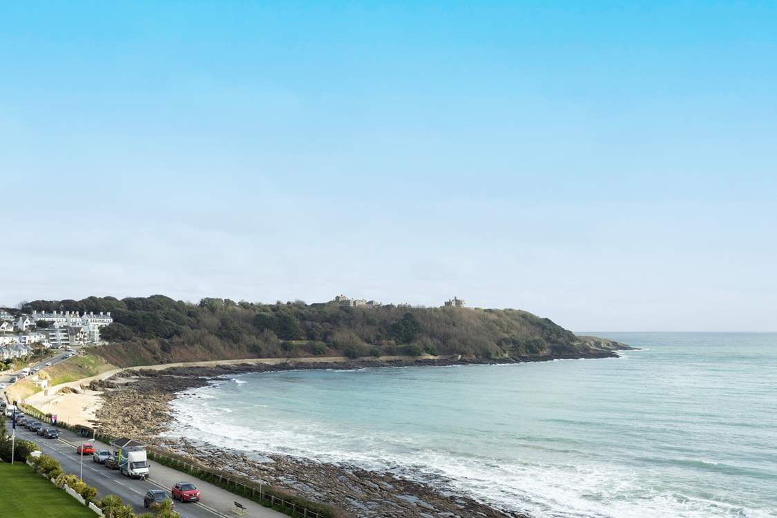 From the balcony looking left you can see Castle Beach which has a lovely cafe.