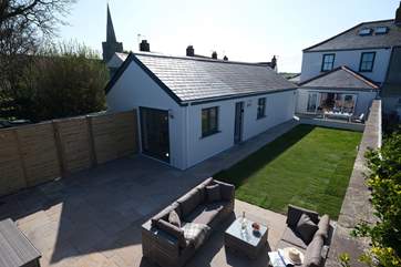 The rear of Rockpool with the annexe on the left.