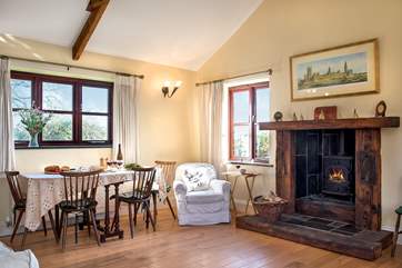 The toasty wood-burner makes this an ideal retreat whatever the weather.
