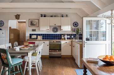 The kitchen is really well-equipped.