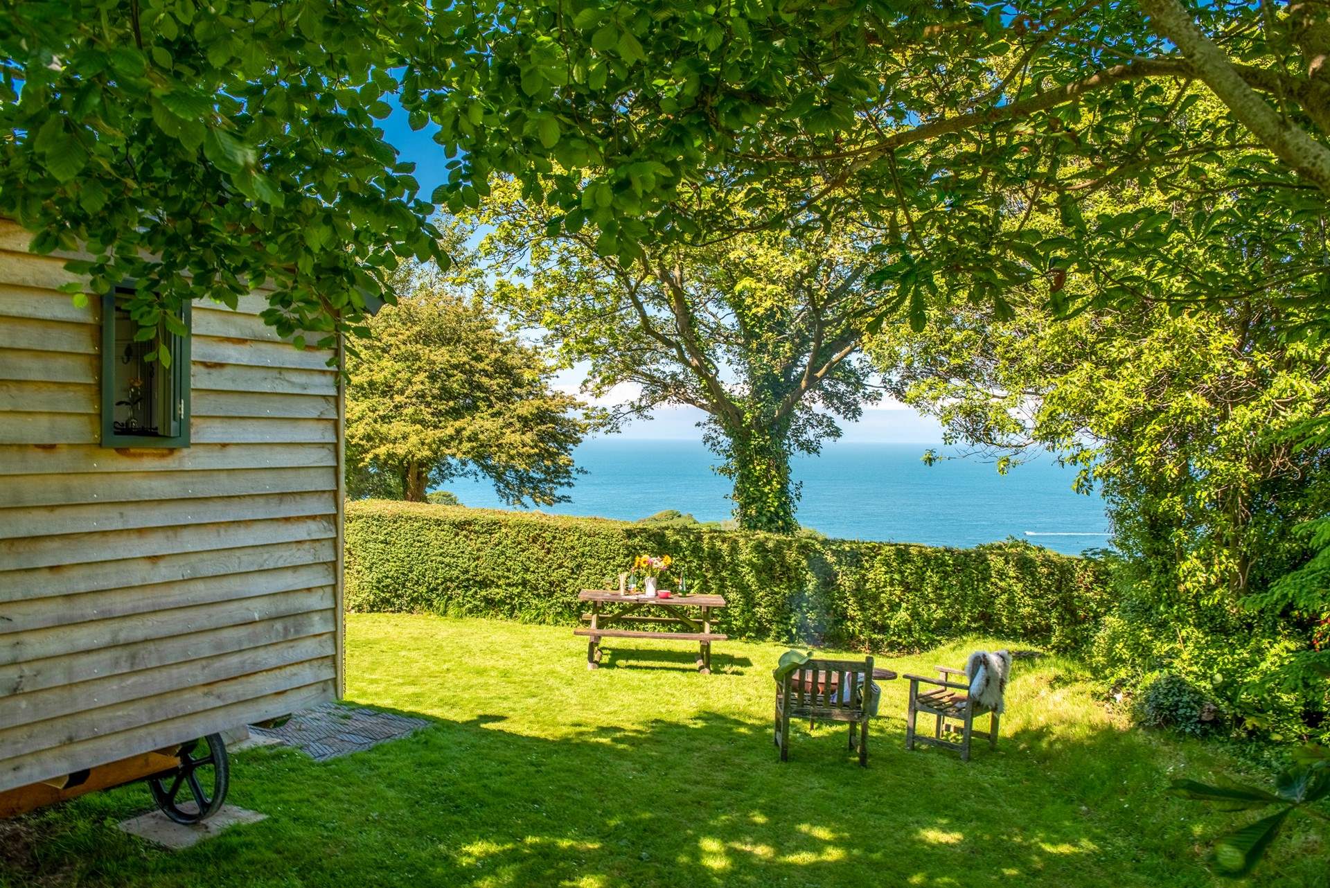 Welcome to Copperas Shepherd's Hut.