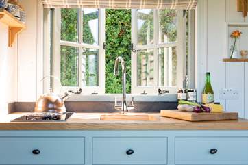 Wild Pear is complete with all you could need for a luxury glamping holiday.