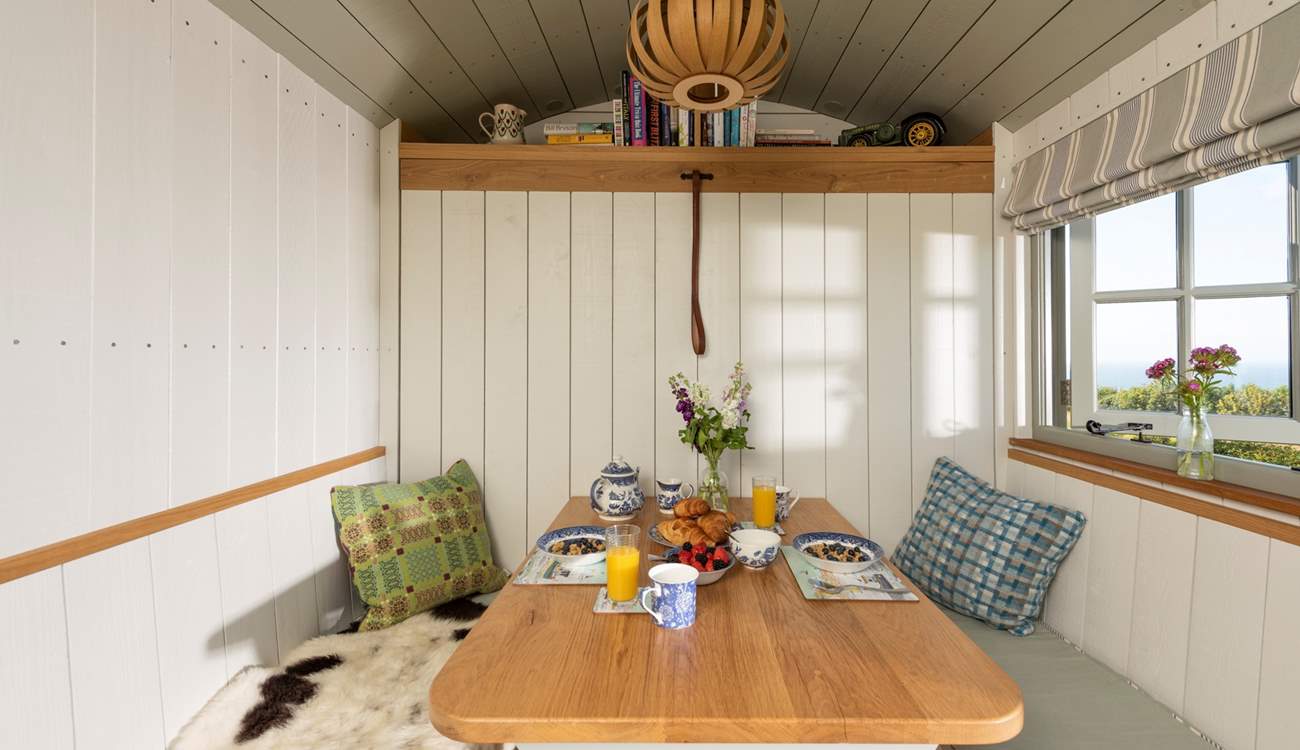 The dining/bed-area is so clever and converts from one to the other with ease.
