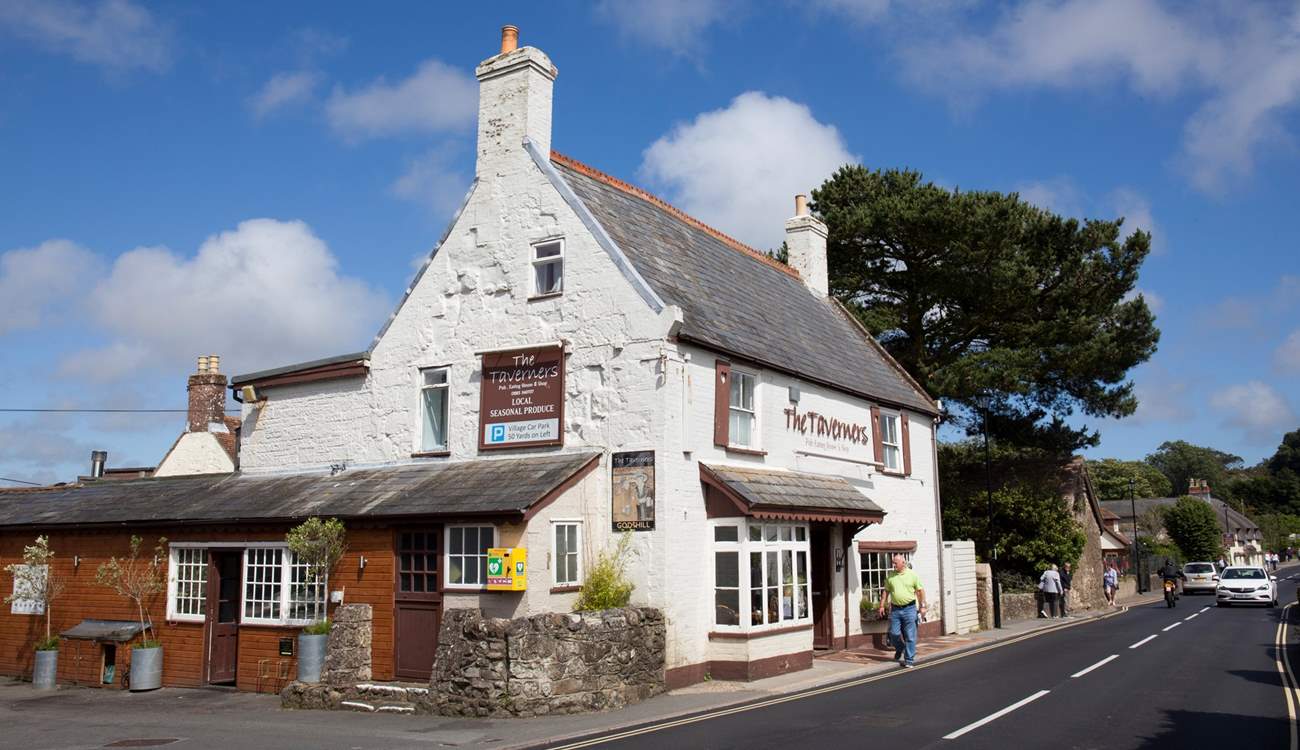 The village of Godshill has plenty of lovely pubs, restaurants and cafes to choose from.