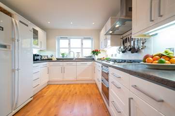 The large kitchen gives you plenty of space and everything you need to prepare those favourite meals.