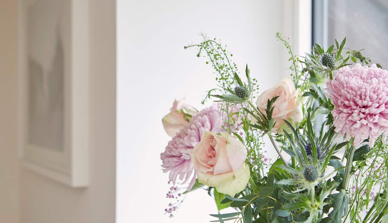 Fresh flowers always make a room inviting.
