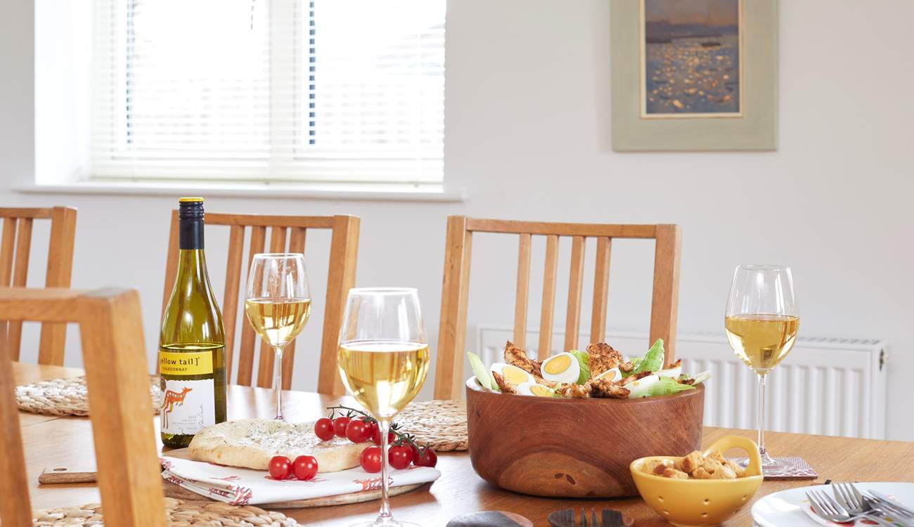 Holidays are meant for quality time, so get everyone around the large dining-table for a meal.