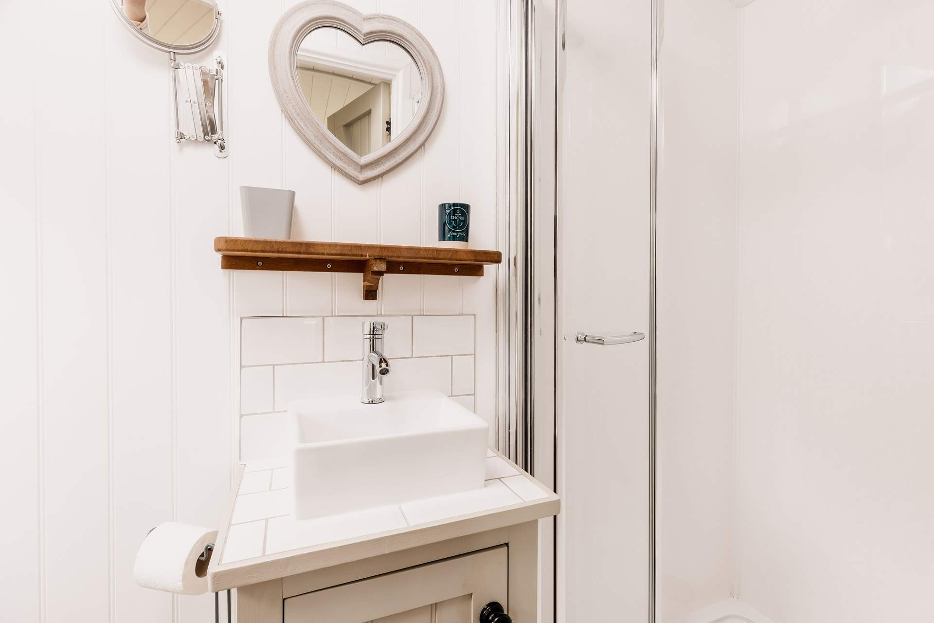 Idyllic for freshening up after a day of exploring lovely Somerset.