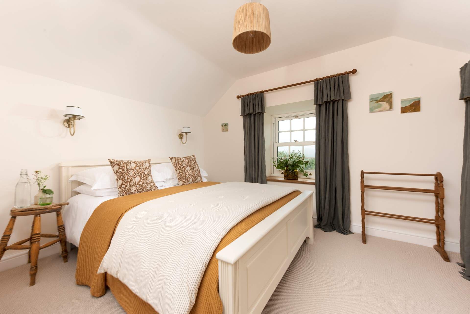 This is king-size bedroom 2.