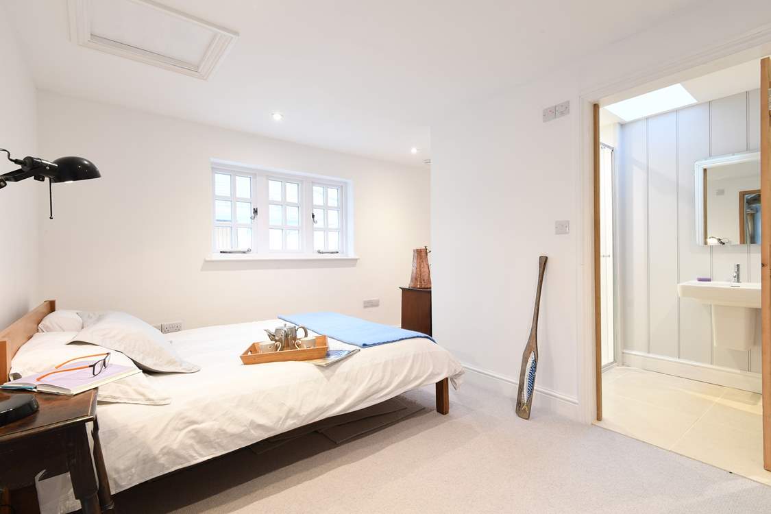 The ground floor double bedroom.