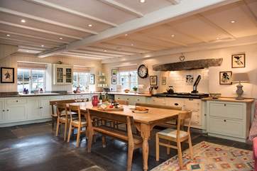 The stunning kitchen/diner.