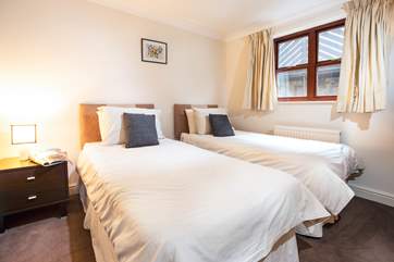 This bedroom can have twin beds or a double bed depending on your requirements (Bedroom 2).