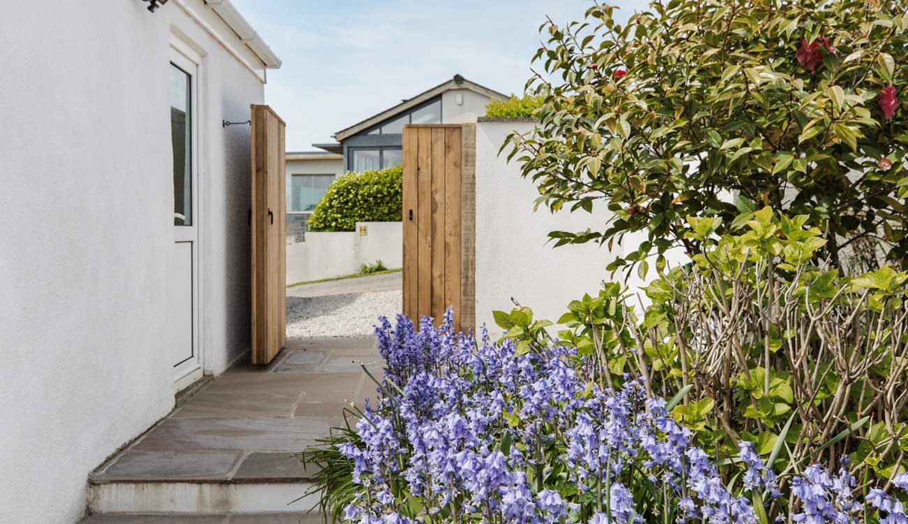 The entrance to High Lea.