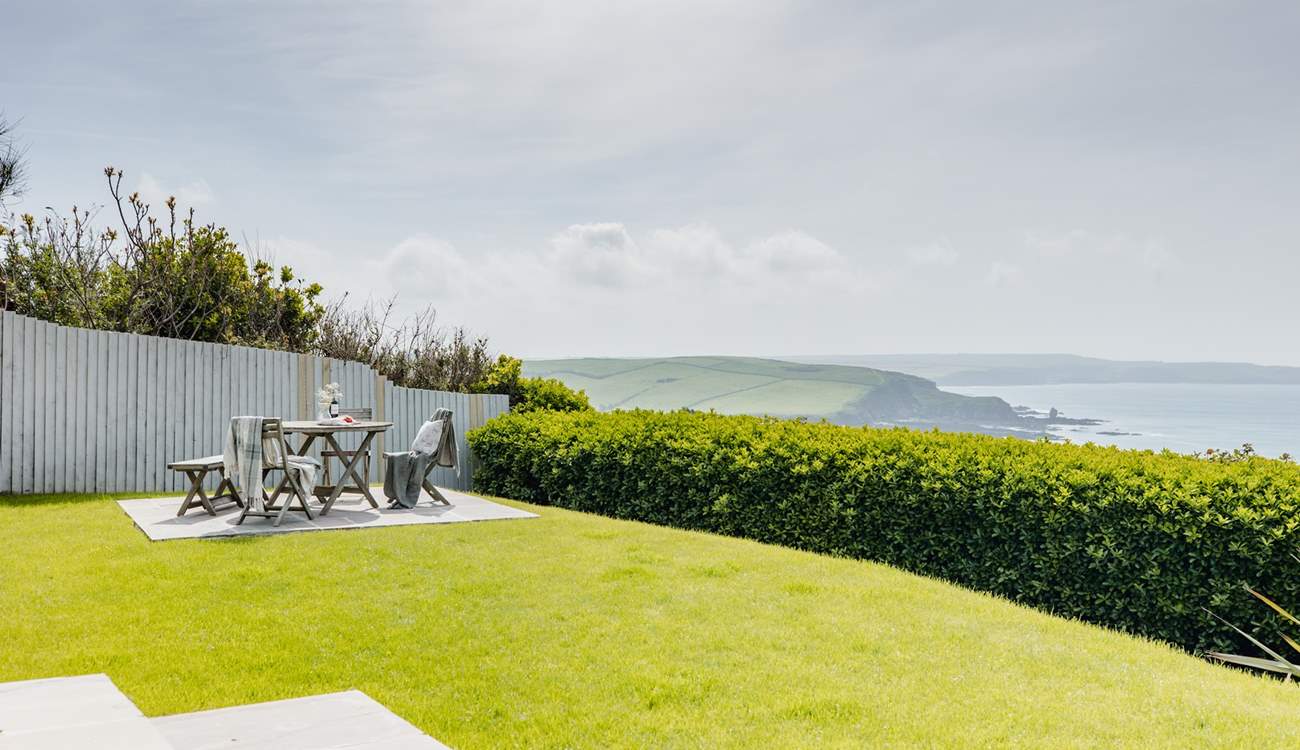 Relax in the sunshine and gaze out to sea.