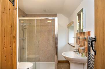 The modern family shower-room.
