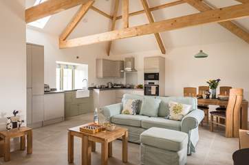 Looking across to the kitchen.