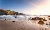 Sandy at low tide and lifeguarded in high season, plus toilets and a little hut serving drinks and snacks. - Thumbnail Image