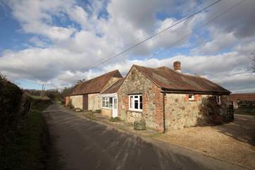 Bagwich Barn Cottage can be found located down a quiet country lane in Godshill.