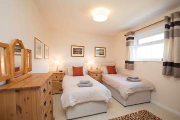 The delightful twin bedroom.