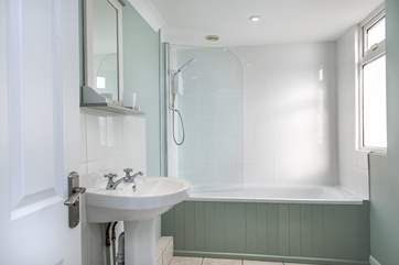 The en suite bathroom for bedroom 1.