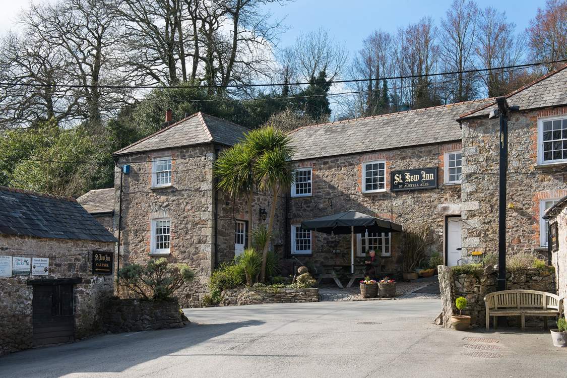 Walk down the country lane to the renowned St Kew Inn -  you won't be disappointed.