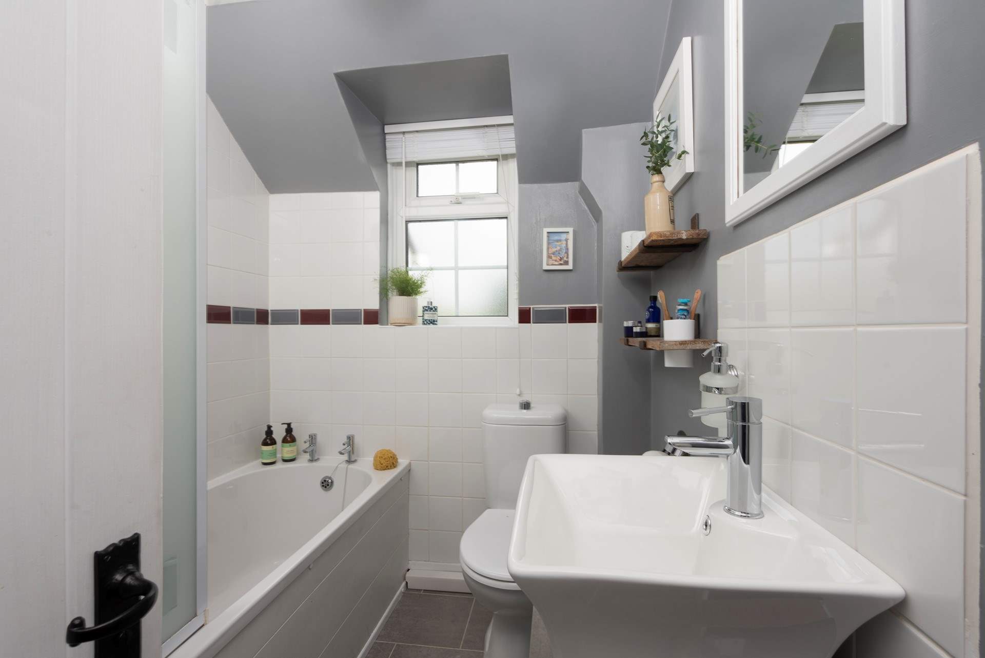 The family bathroom .