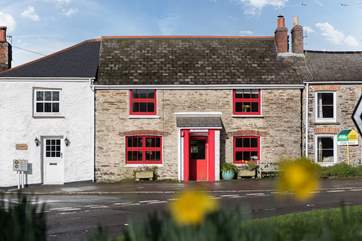 Red Cottage is in St Just-in-Roseland.