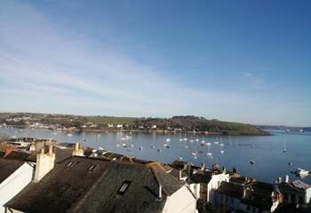 Looking over towards Flushing, what a view. 