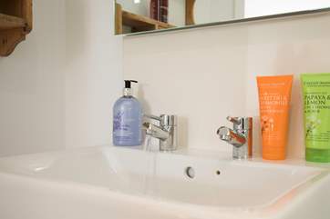 Sea Spray is modern throughout with four bath/shower-rooms in total.