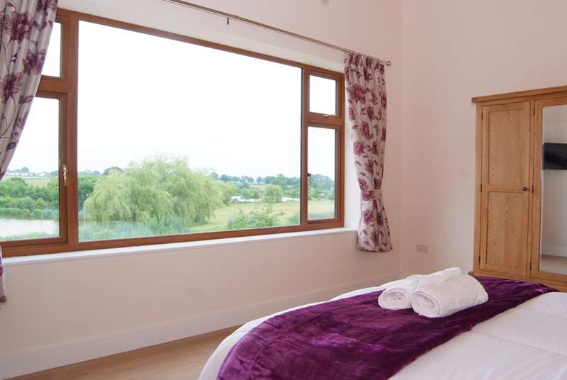 The fabulous super size window means that you can sit in bed with the most incredible unspoilt views in front of you.