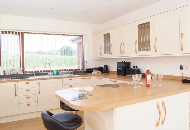 This property is equipped to be a real home-from-home with many extra items such as an additional electric mini-oven and a Tassimo Happy Coffee machine to make your stay a memorable one.