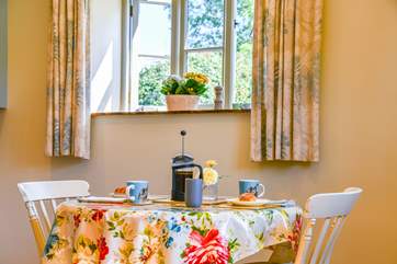 Enjoy lazy breakfasts in the kitchen/dining-room.