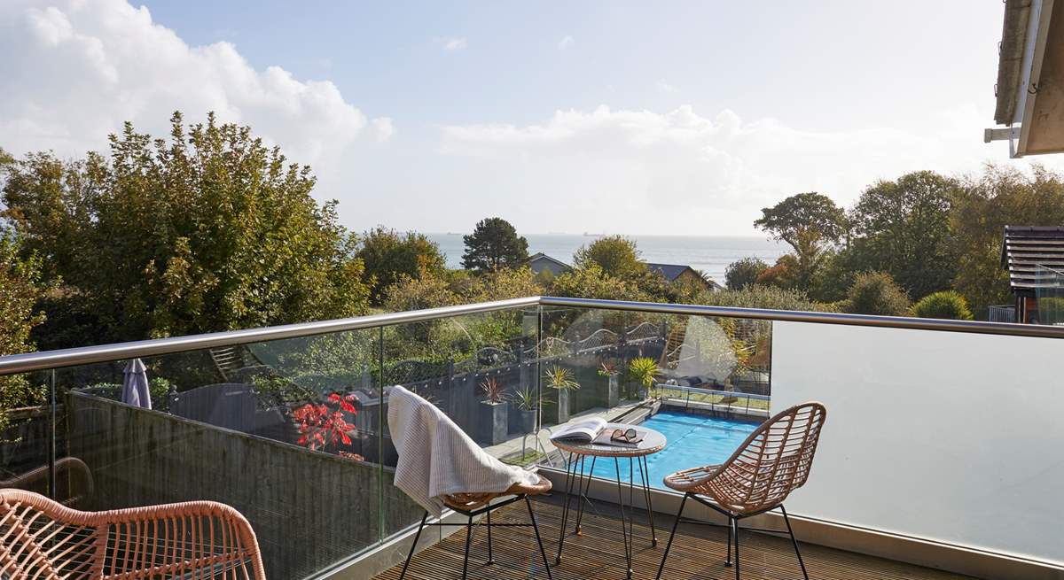 Admire those glorious sea views at 61 Solent View!