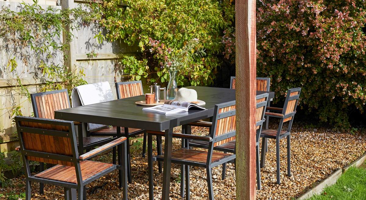 Al fresco dining in the glorious Isle of Wight sunshine?