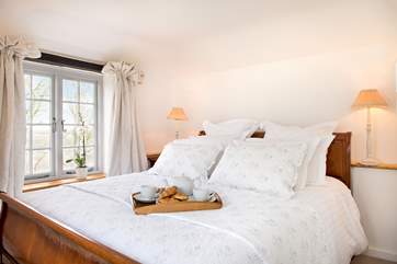 The Linhay has two gorgeous bedrooms.