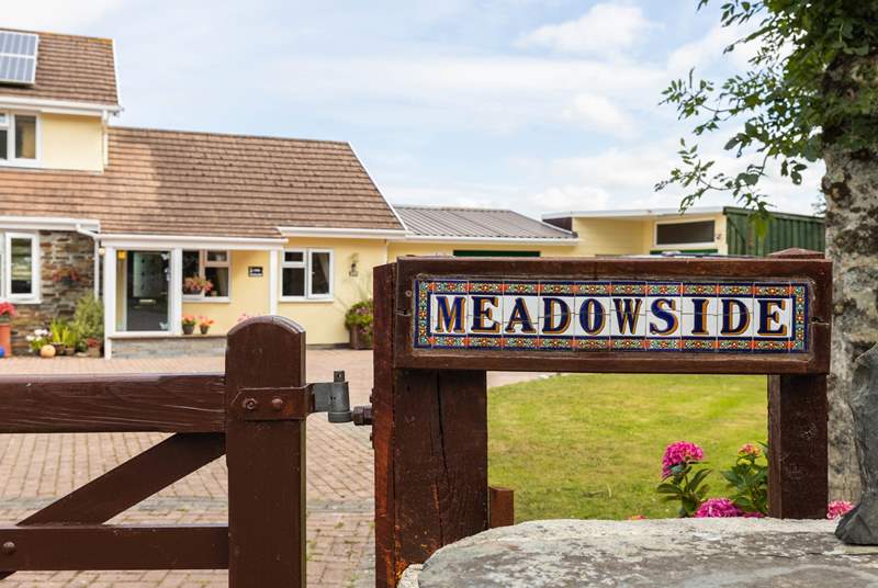 Welcome to Little Meadowside, which as the name suggests is right next to a pretty meadow.